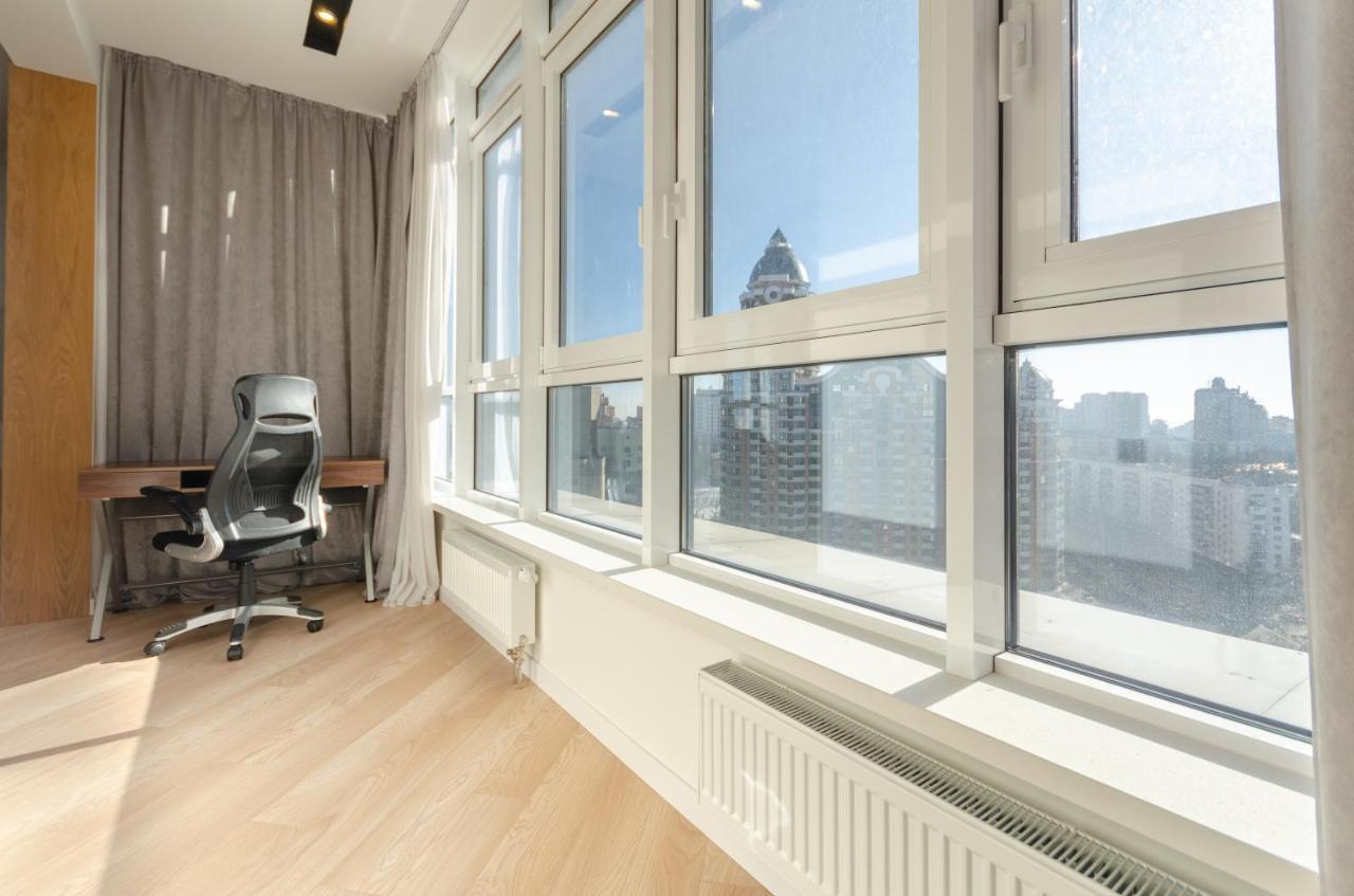 Petrovdom In Rc Jack House Panoramic City View Kiev Ngoại thất bức ảnh